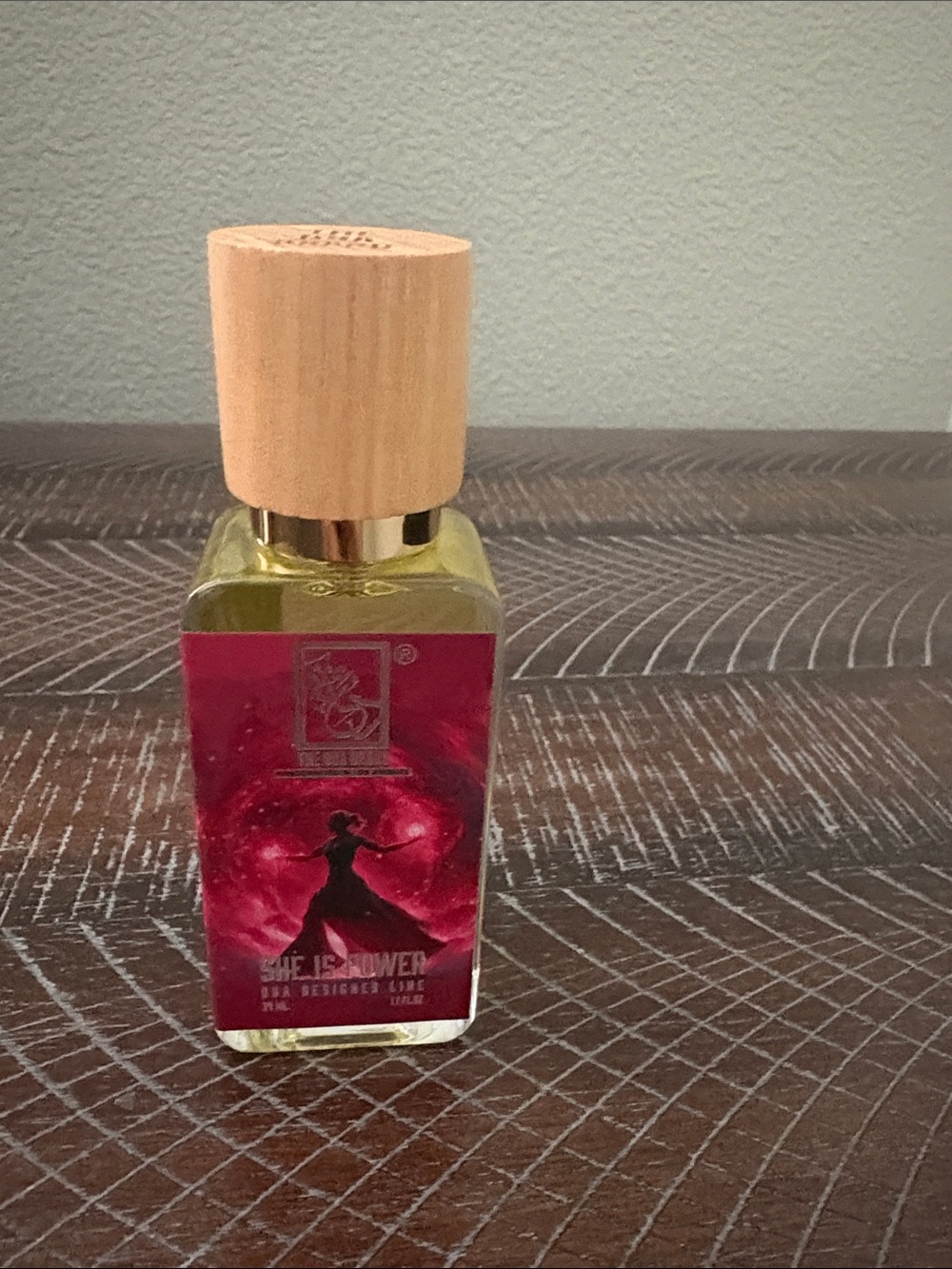 Hydrating Body Oil with Pink Label -